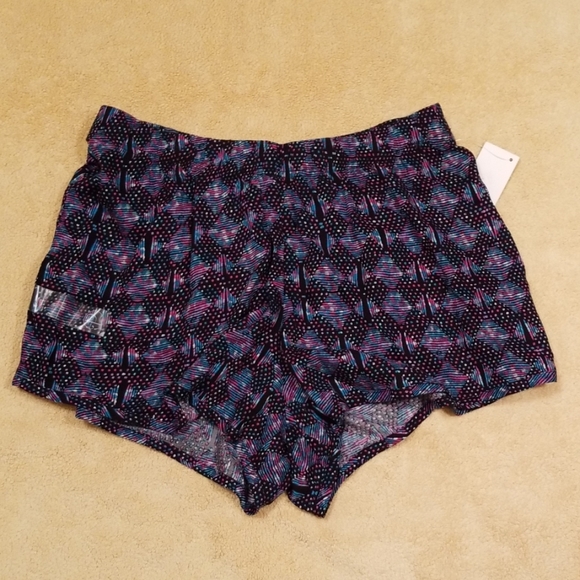 Decree Black, Pink and Teal Print Shorts in Size L - Picture 8 of 8